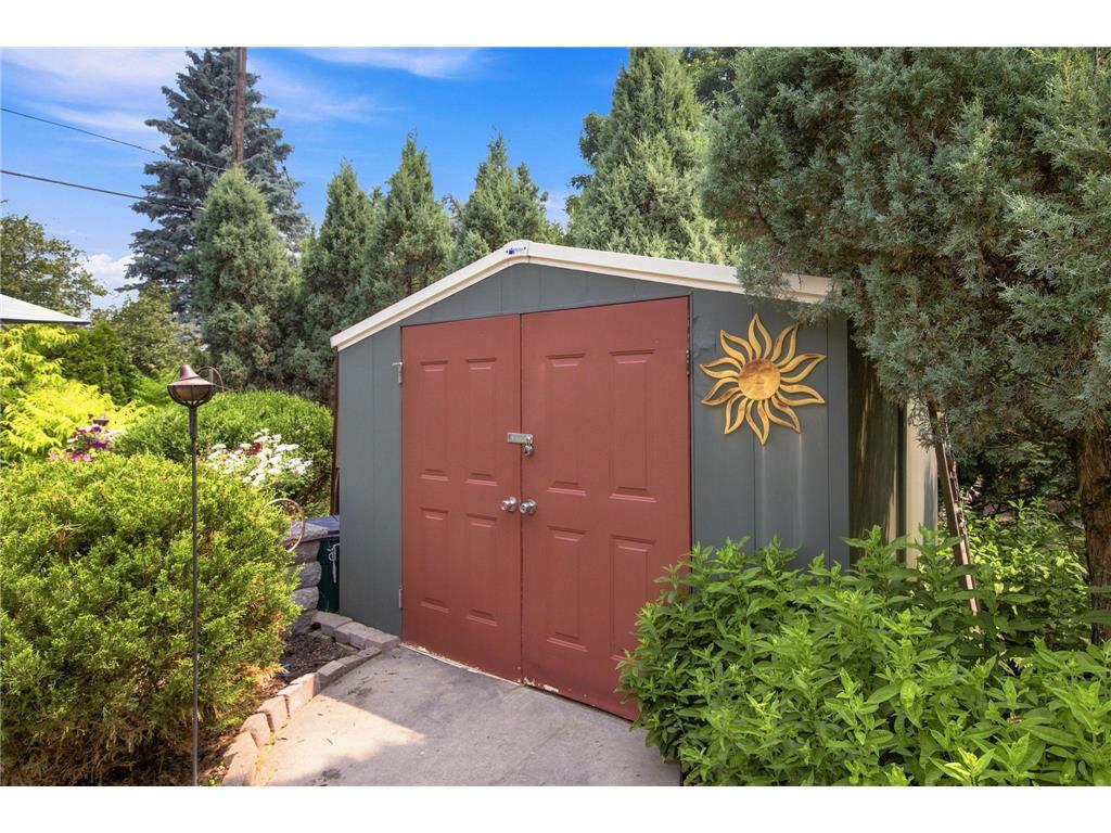 1715 Preston Lane Hopkins MN 55343 7101103 image37