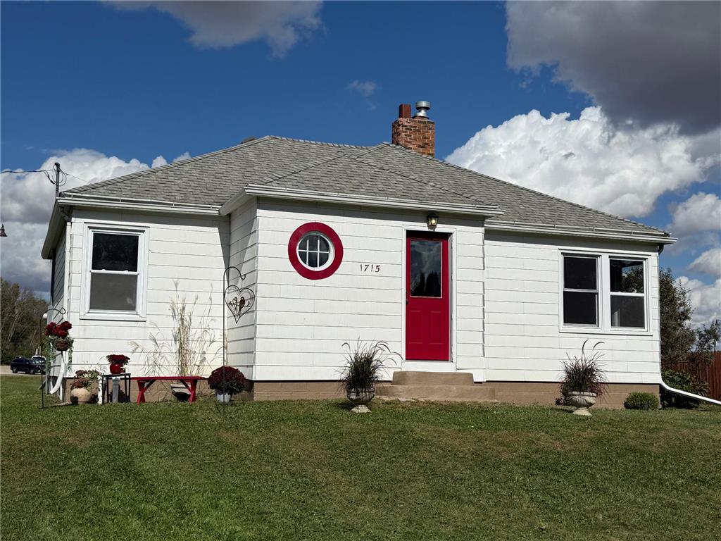 1715 SE Marshall Street Albert Lea MN 56007 6800472 image1