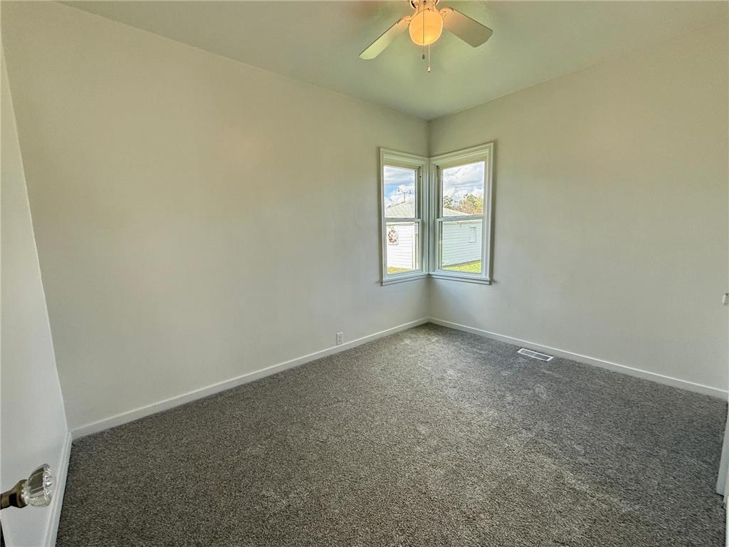 1715 SE Marshall Street Albert Lea MN 56007 6800472 image7