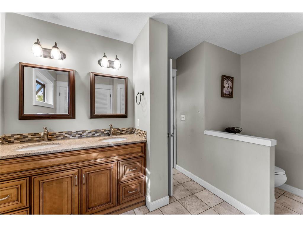 1715 W 5th Street Red Wing MN 55066 6778580 image30