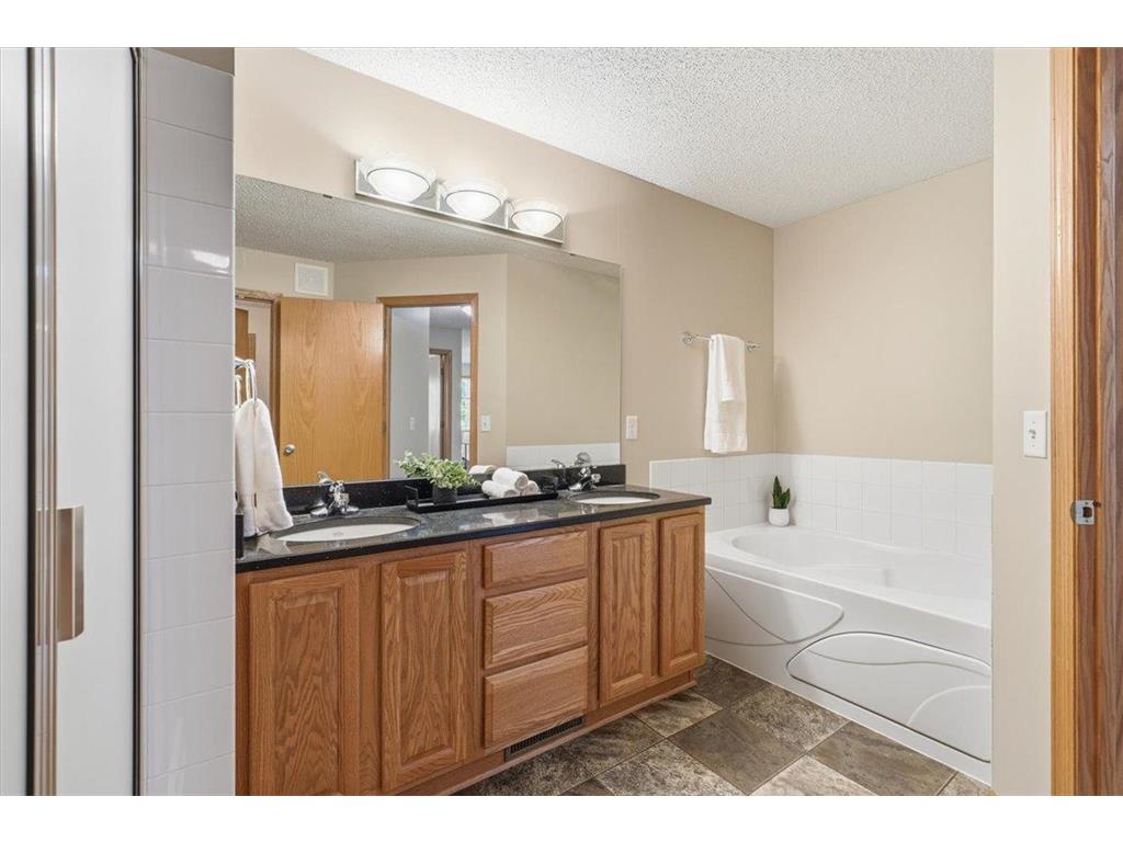 17150 Eastwood Avenue Lakeville MN 55024 7079888 image16