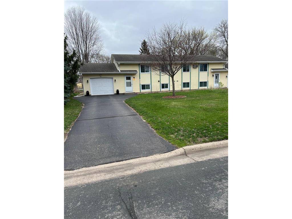 1716 10th Avenue E Shakopee MN 55379 6522795 image1