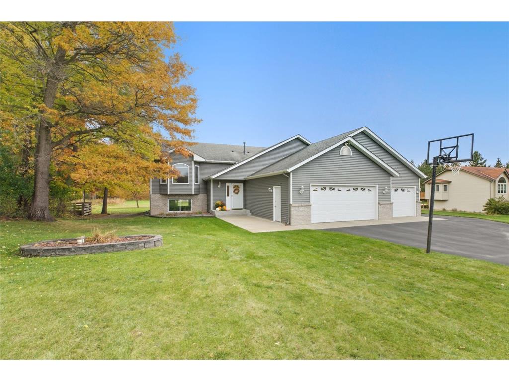 1716 37th Street S Saint Cloud MN 56301 6808459 image1