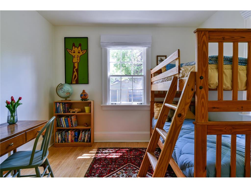 1716 Juliet Avenue Saint Paul MN 55105 7085107 image22