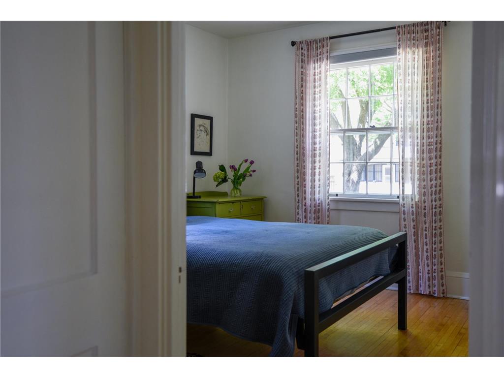1716 Juliet Avenue Saint Paul MN 55105 7085107 image28