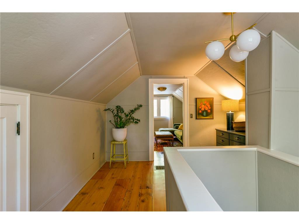1716 Juliet Avenue Saint Paul MN 55105 7085107 image33