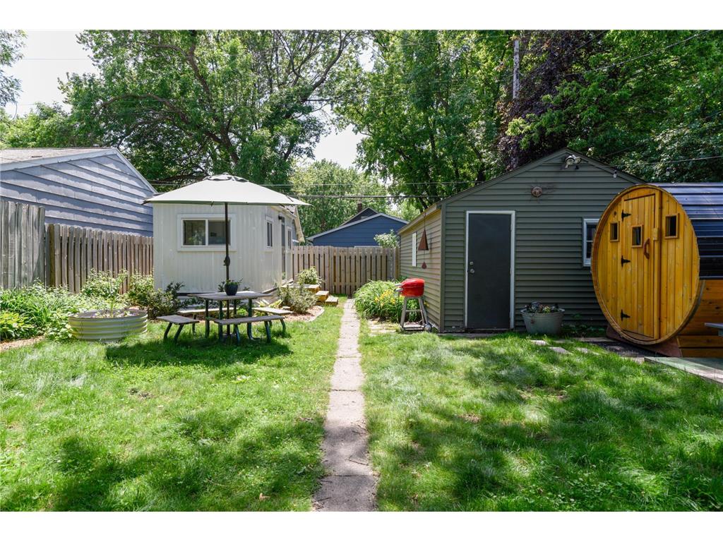 1716 Juliet Avenue Saint Paul MN 55105 7085107 image47