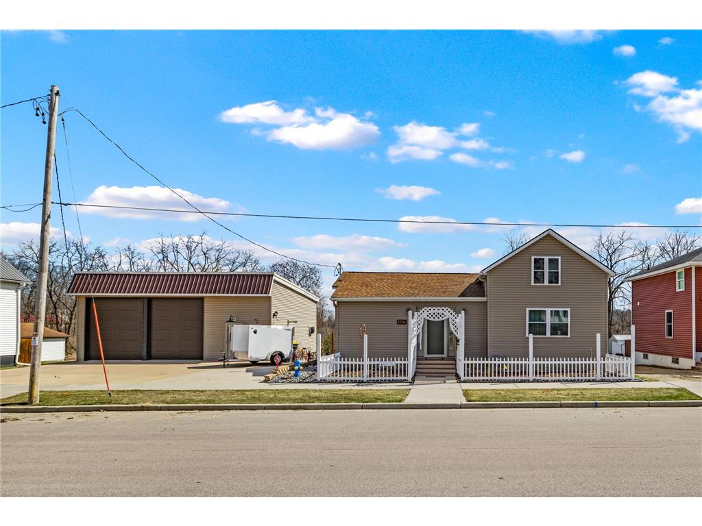 1716 Kilbourn Avenue Tomah WI 54660 7043374 image2