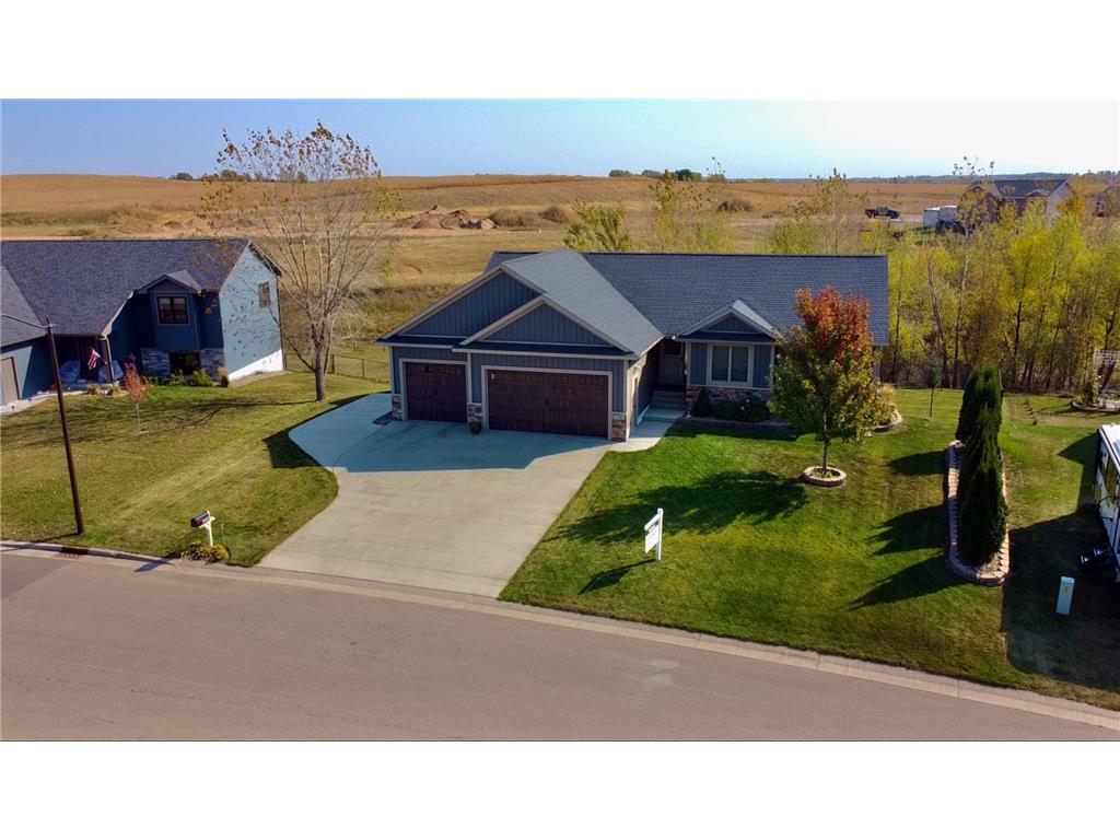 1716 Otter Way New Richmond Twp WI 54017 6619377 image1