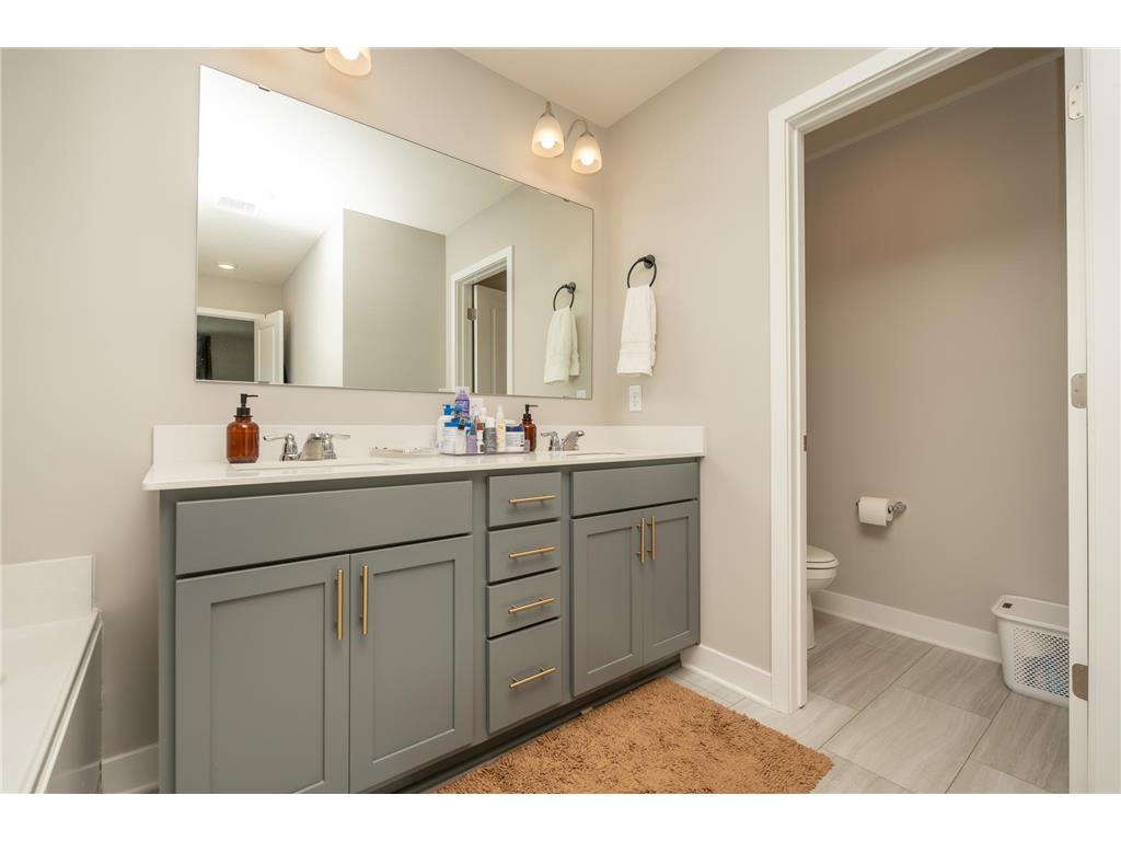 1716 Rainier Drive Shakopee MN 55379 7083374 image27