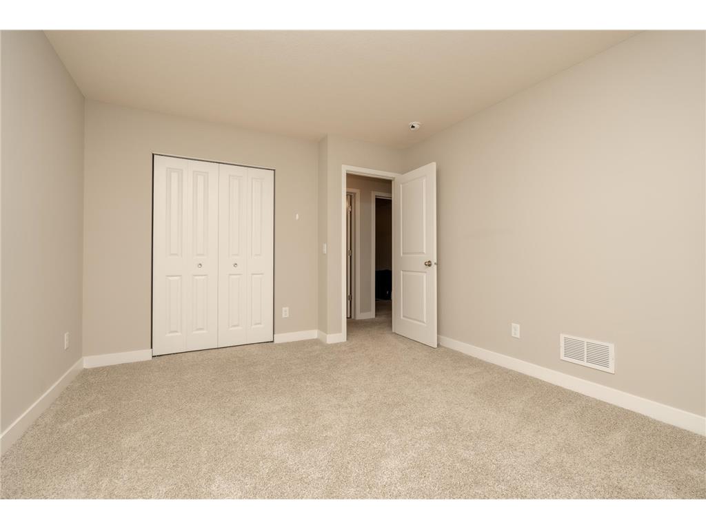 1716 Rainier Drive Shakopee MN 55379 7083374 image38
