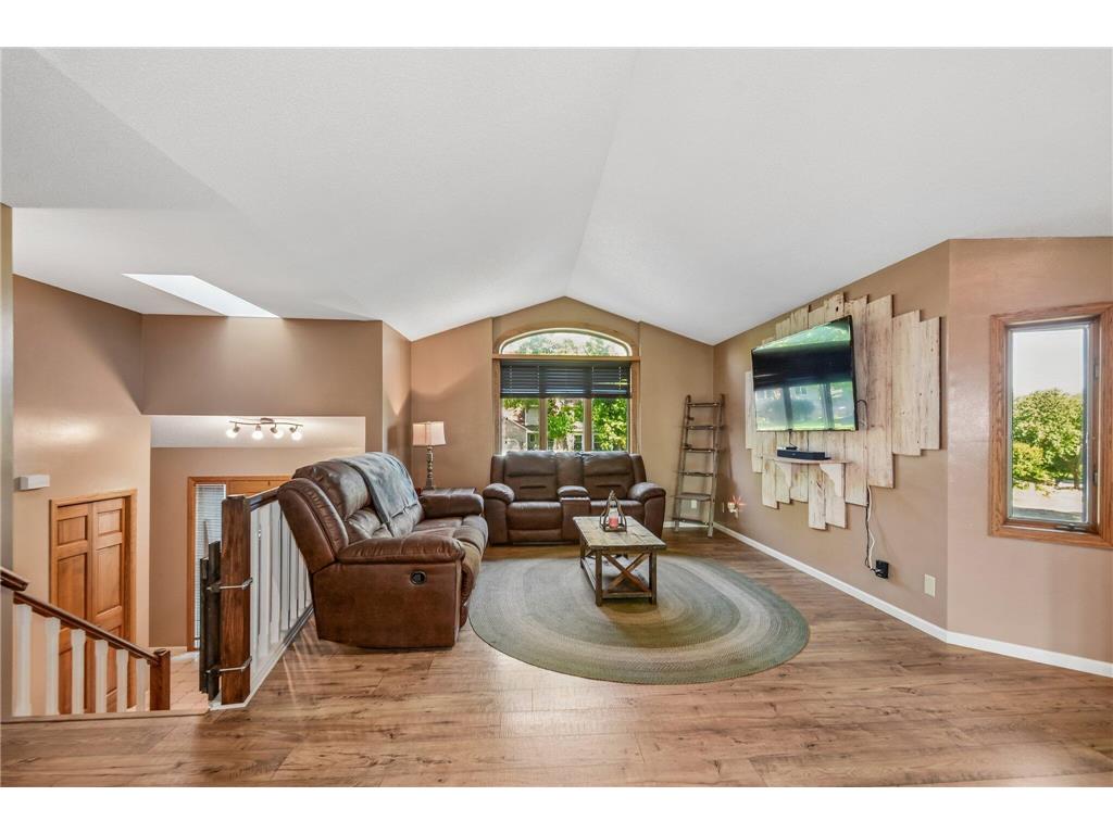 17160 Hamilton Drive Lakeville MN 55044 7098143 image12