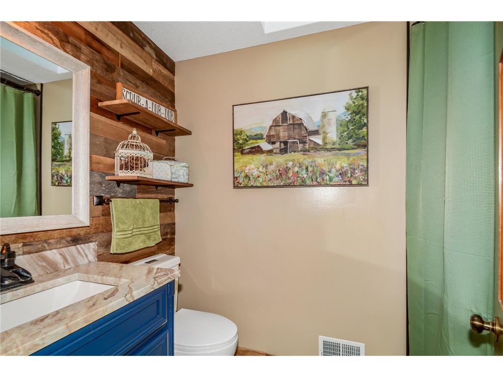 17160 Hamilton Drive Lakeville MN 55044 7098143 image13