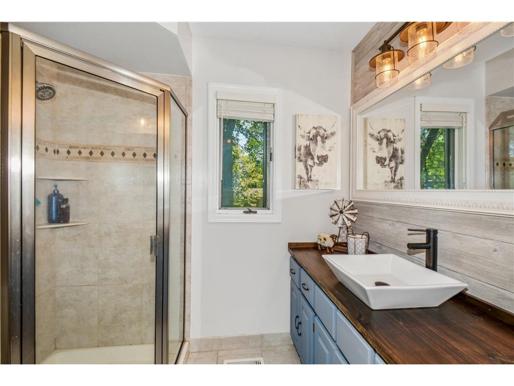 17160 Hamilton Drive Lakeville MN 55044 7098143 image16