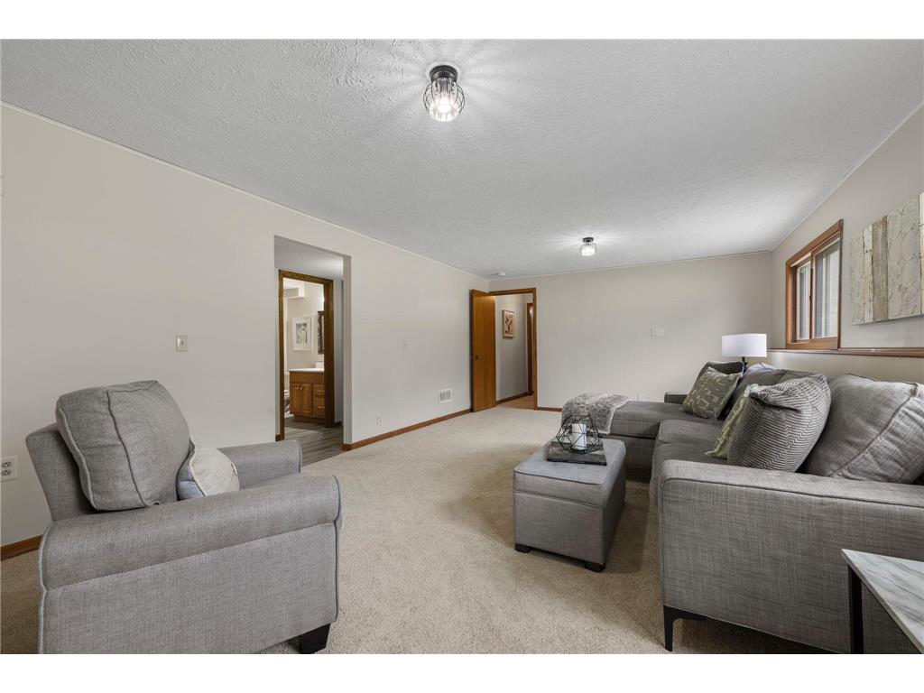 17160 Hershey Court Lakeville MN 55044 7091513 image35