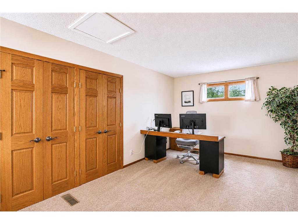 17168 560th Avenue Austin MN 55912 7077728 image30