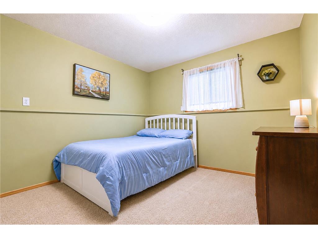 17168 560th Avenue Austin MN 55912 7077728 image40
