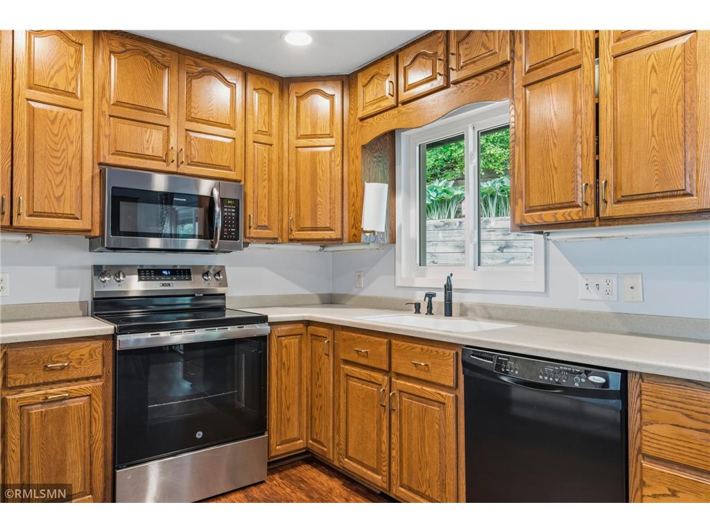 1717 11th Avenue NE Rochester MN 55906 7076700 image18