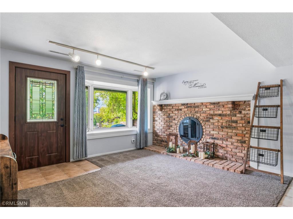1717 11th Avenue NE Rochester MN 55906 7076700 image3