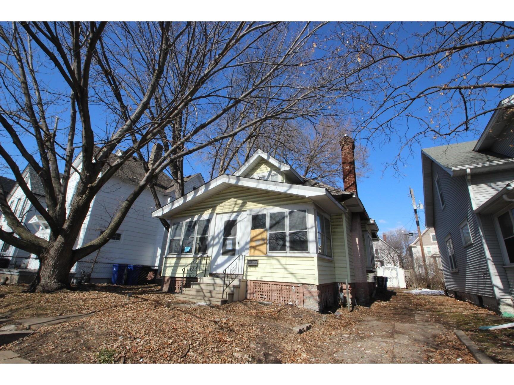 1717 Selby Avenue, Saint Paul, MN 55104 MLS 5720930 Edina Realty