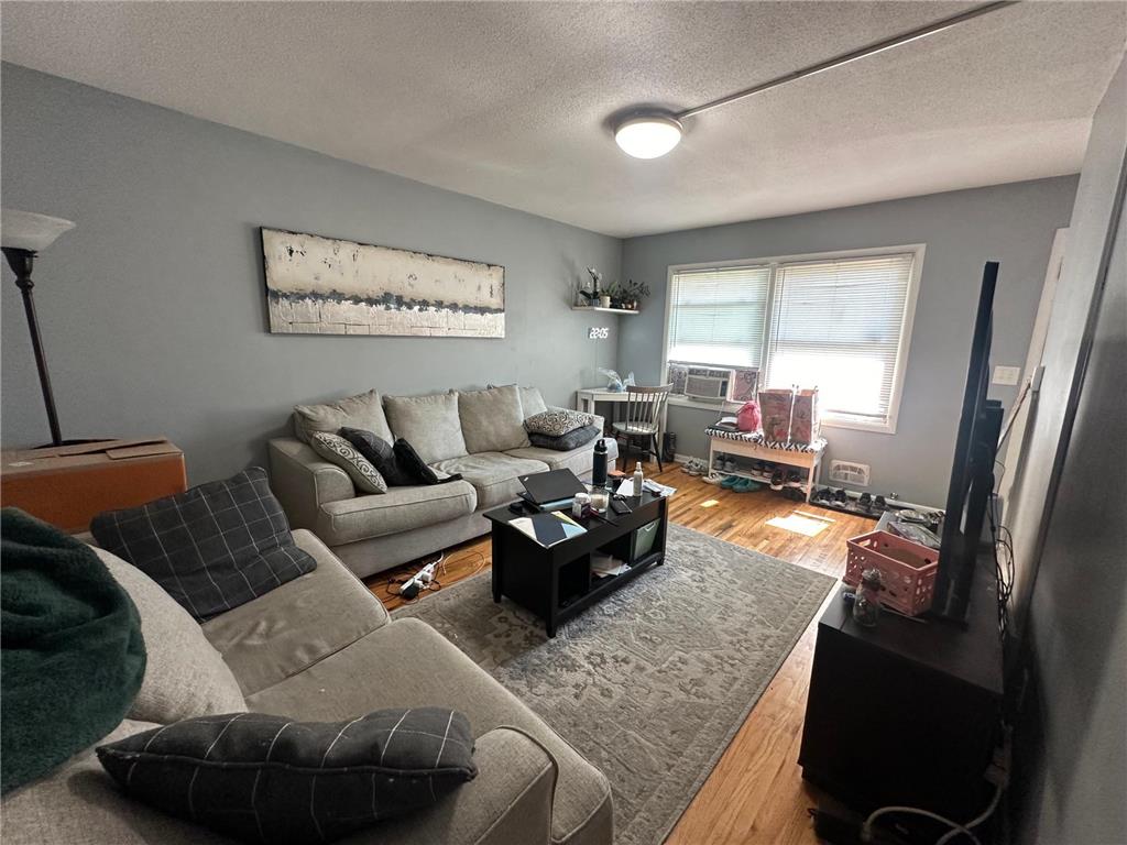 1718 3rd Avenue N Minneapolis MN 55405 6803123 image4