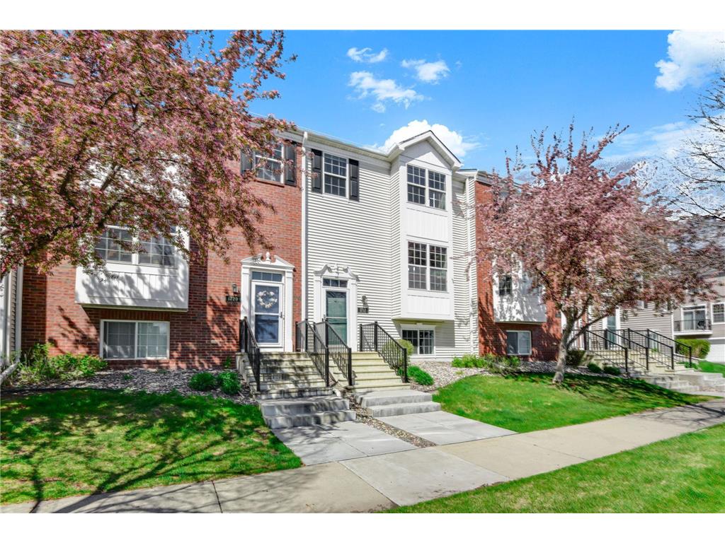1718 Riverside Drive Shakopee MN 55379 7061845 image2