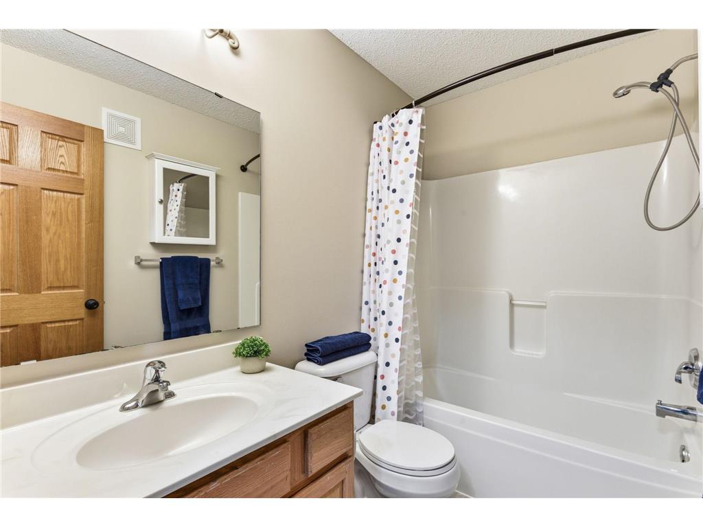 1718 Riverside Drive Shakopee MN 55379 7061845 image27
