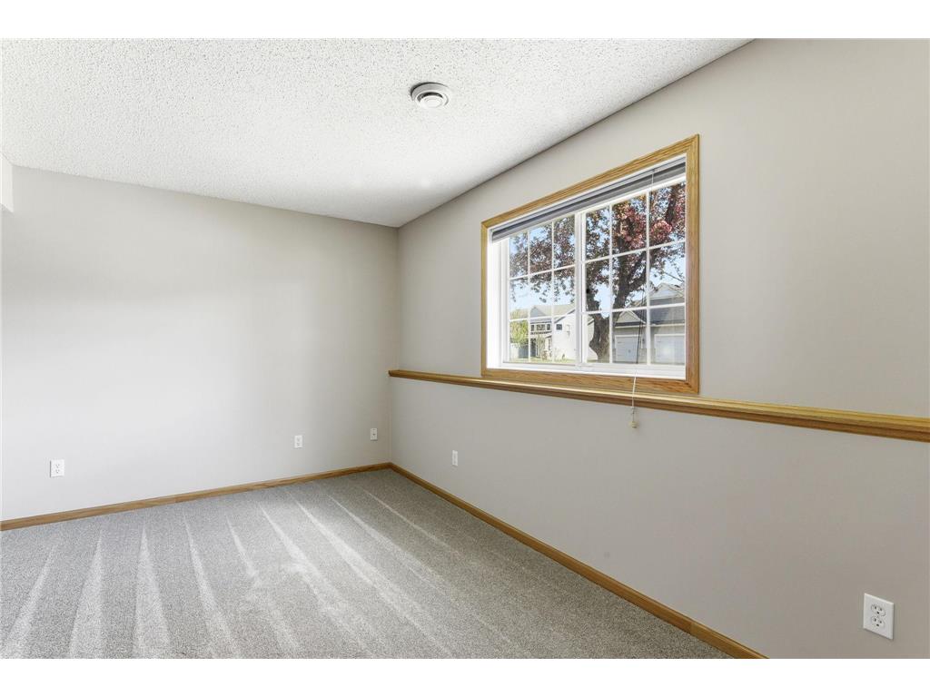 1718 Riverside Drive Shakopee MN 55379 7061845 image29