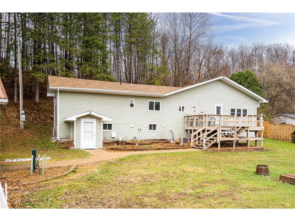 1719 40th Avenue, Amery, WI, 54001 MLS 6355905 Edina Realty