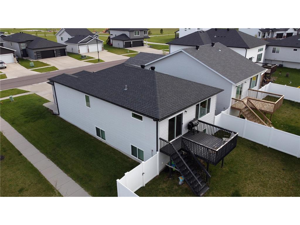 1719 67th Avenue S Fargo ND 58104 7079059 image50