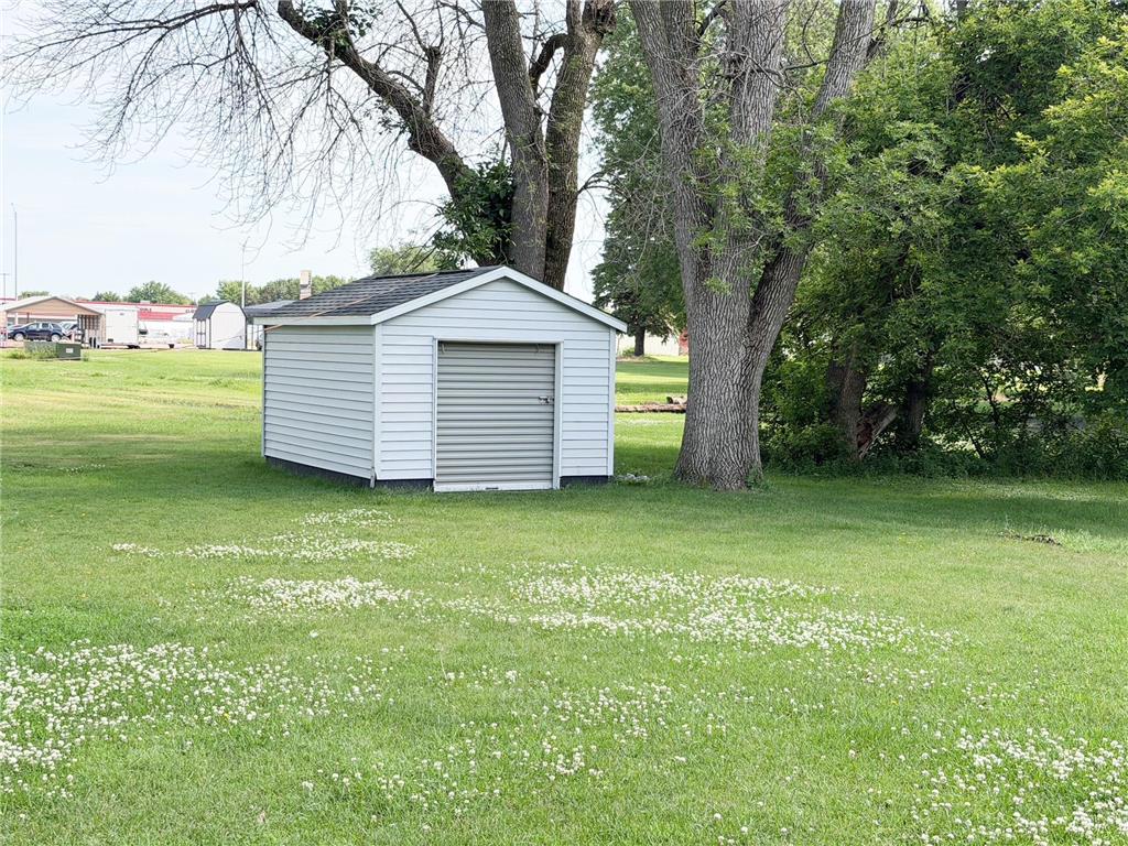 1719 Dover Street Worthington MN 56187 7103597 image36
