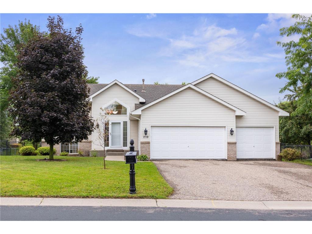 1719 Fountain Lane Waconia MN 55387 6770843 image1