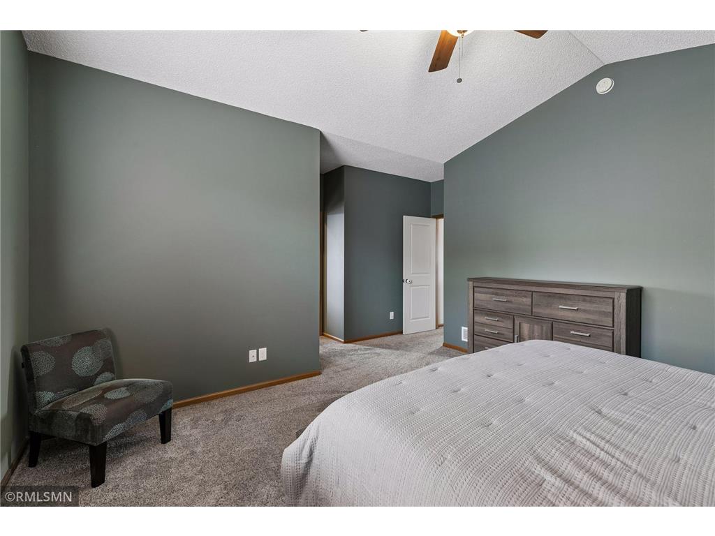 1719 Gotland Lane Shakopee MN 55379 7104333 image19