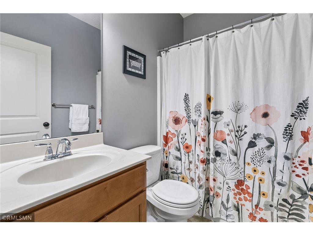 1719 Gotland Lane Shakopee MN 55379 7104333 image25