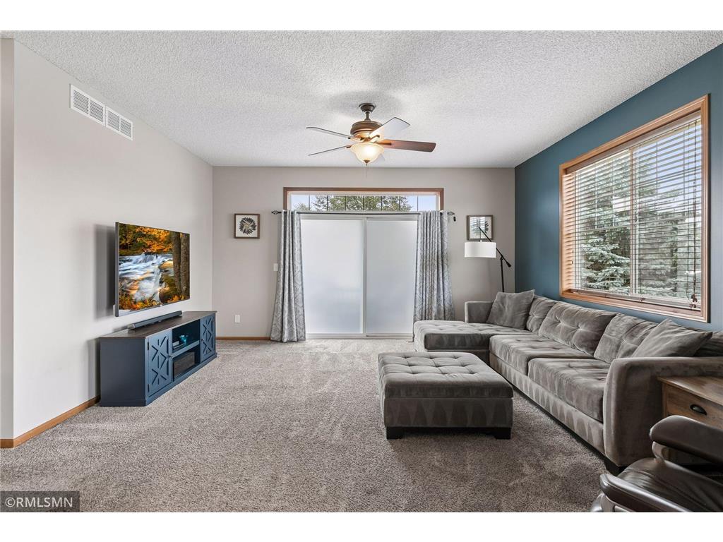 1719 Gotland Lane Shakopee MN 55379 7104333 image4