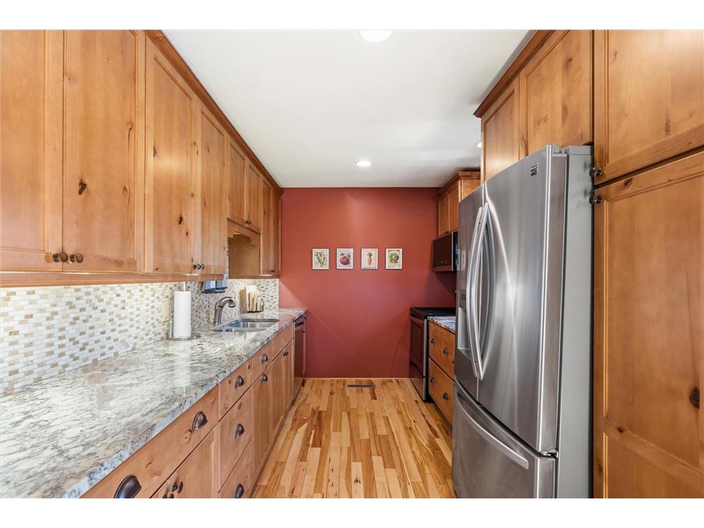 17190 Gayles Path Maple Grove Twp MN 56401 - Upper South Long 7057834 image8