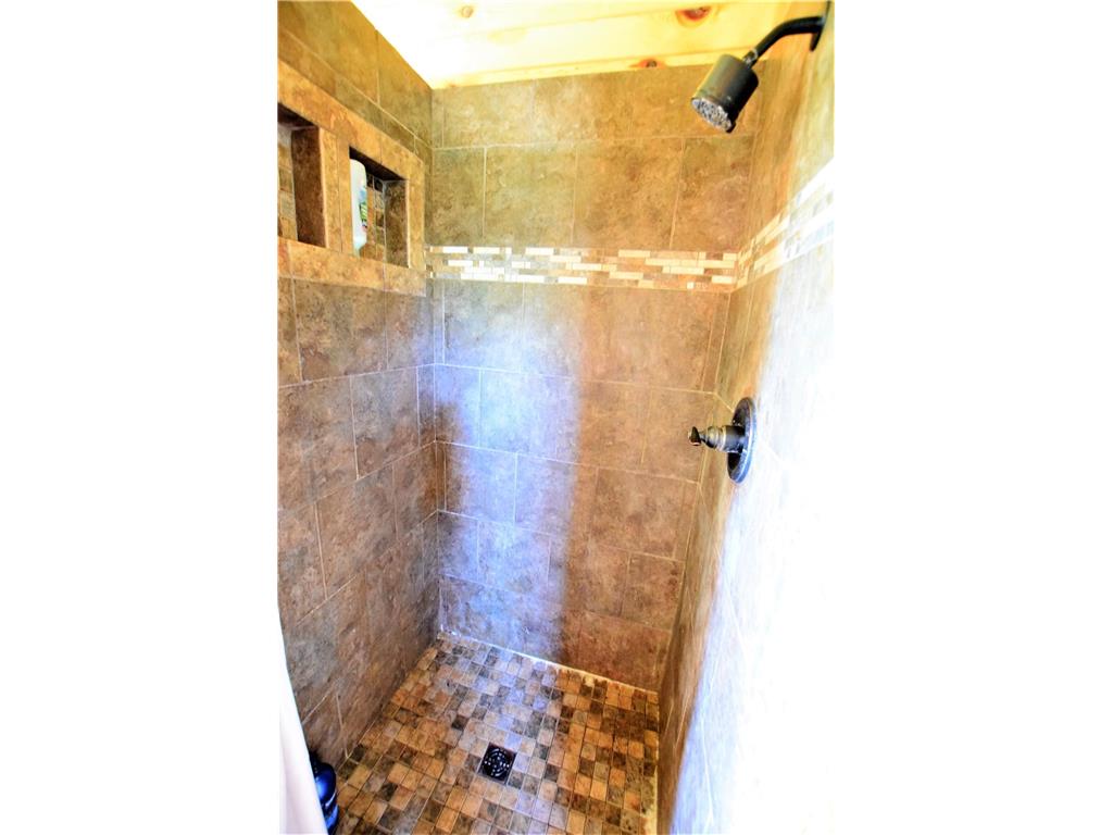 17195 350th Street Wannaska MN 56761 6774263 image11