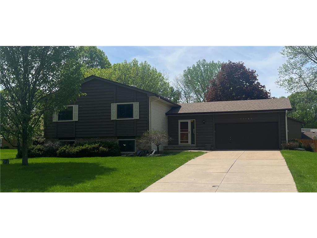 17195 Round Lake Road, Eden Prairie, MN, 55346 MLS 6335885 Edina