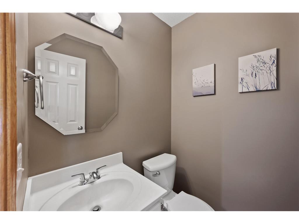 17198 93rd Place N Maple Grove MN 55311 6768517 image9