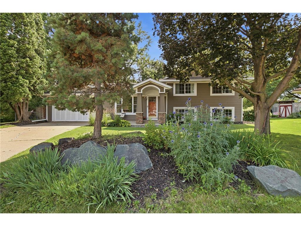 172 Strese Circle Apple Valley MN 55124 6815852 image2