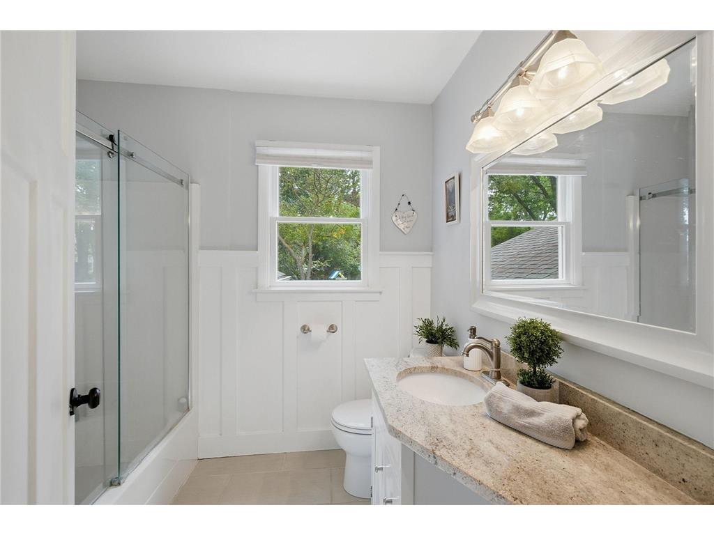 172 Strese Circle Apple Valley MN 55124 6815852 image23