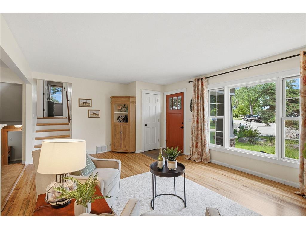 172 Strese Circle Apple Valley MN 55124 6815852 image6