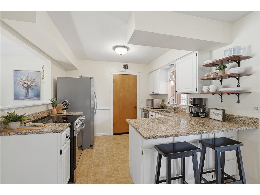 172 Strese Circle Apple Valley MN 55124 6815852 image9