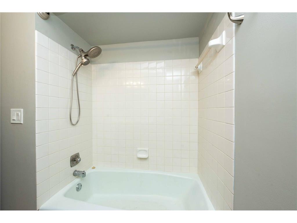 1720 3rd Avenue S #101 Minneapolis MN 55404 7043269 image29