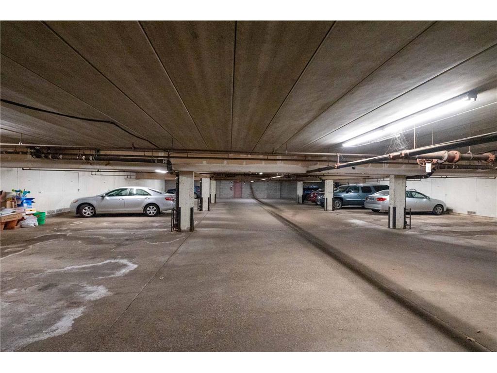 1720 3rd Avenue S #101 Minneapolis MN 55404 7043269 image40