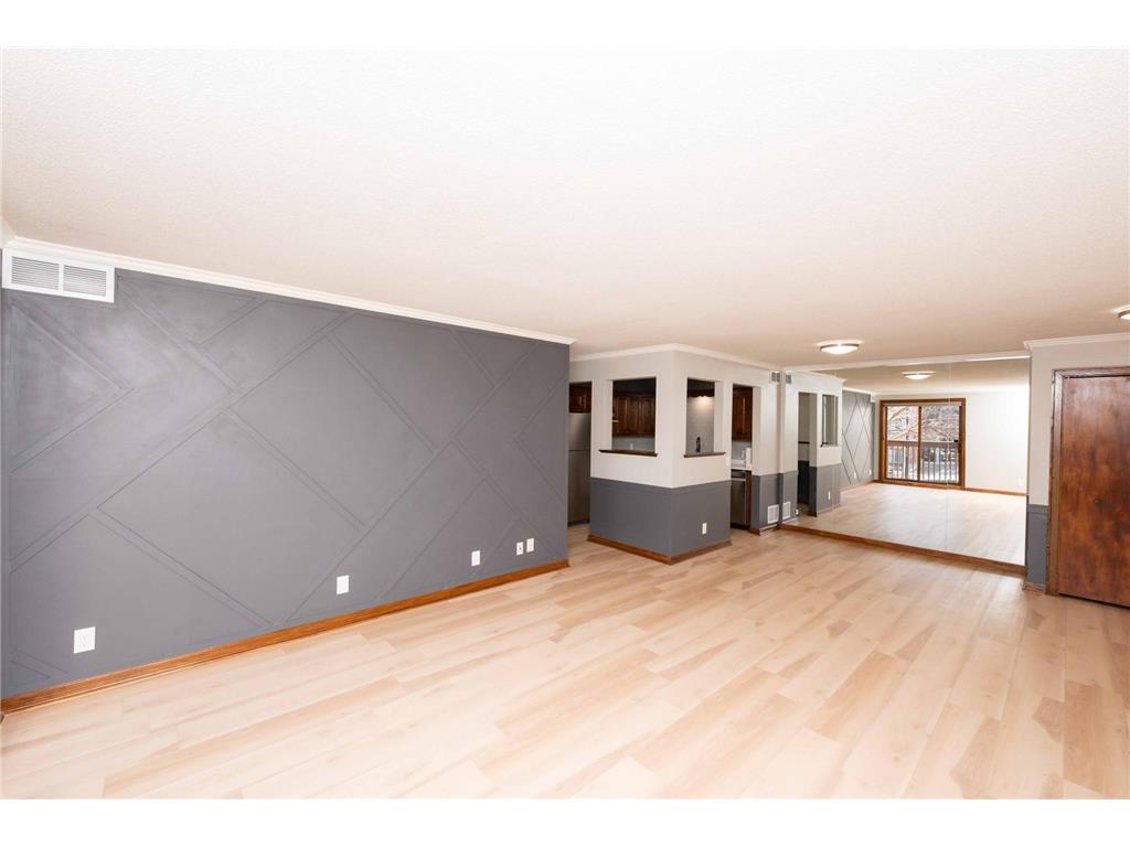 1720 3rd Avenue S #101 Minneapolis MN 55404 7043269 image8