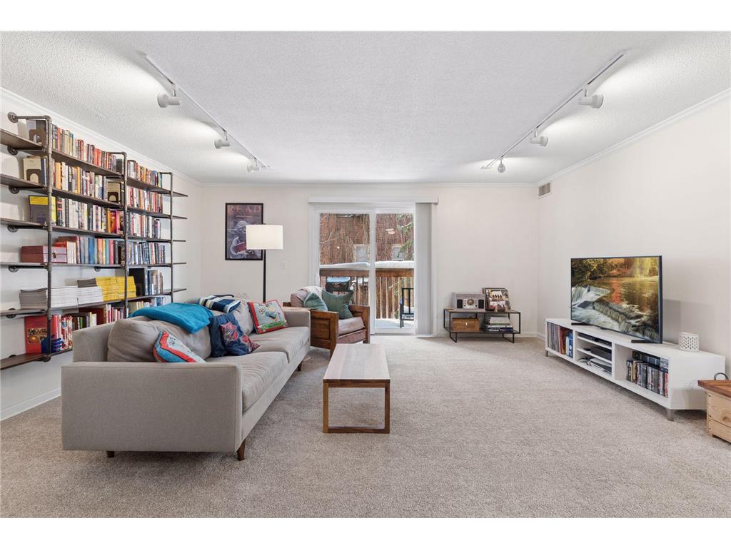 1720 3rd Avenue S #203 Minneapolis MN 55404 7043498 image10