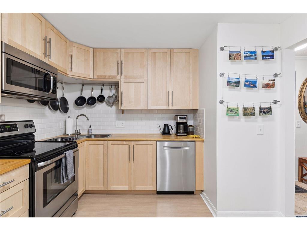 1720 3rd Avenue S #203 Minneapolis MN 55404 7043498 image18