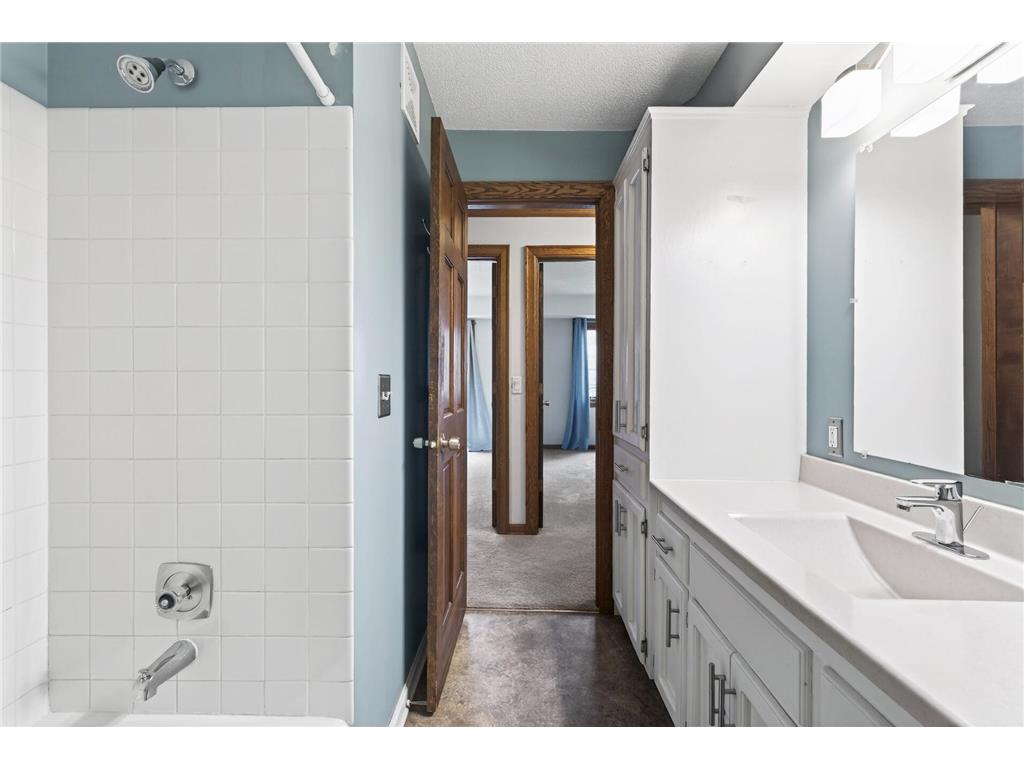 1720 3rd Avenue S #205 Minneapolis MN 55404 7038850 image24