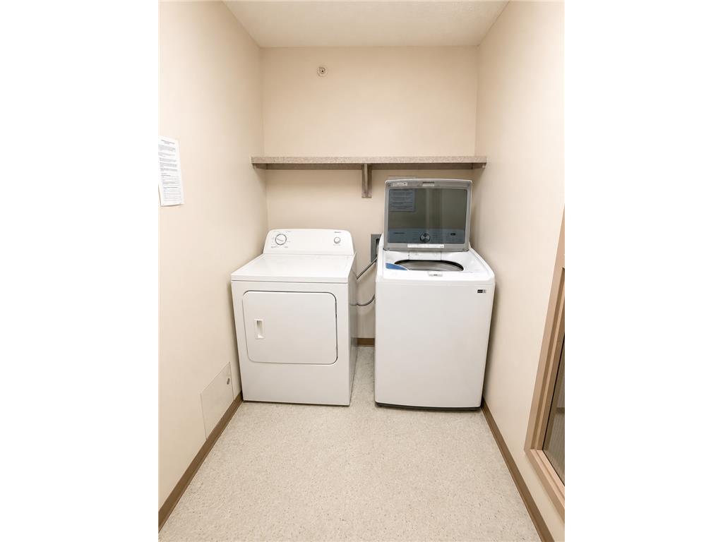 1720 Glenwood Avenue Minneapolis MN 55405 7065912 image22
